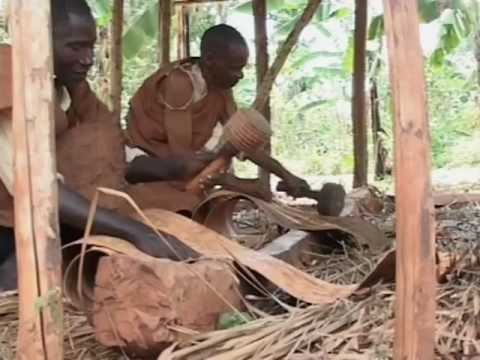 Bark cloth making